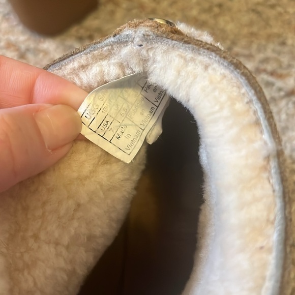 UGG Women's Kasen Block-Heel Tan Boots Size 7 - Picture 11 of 12